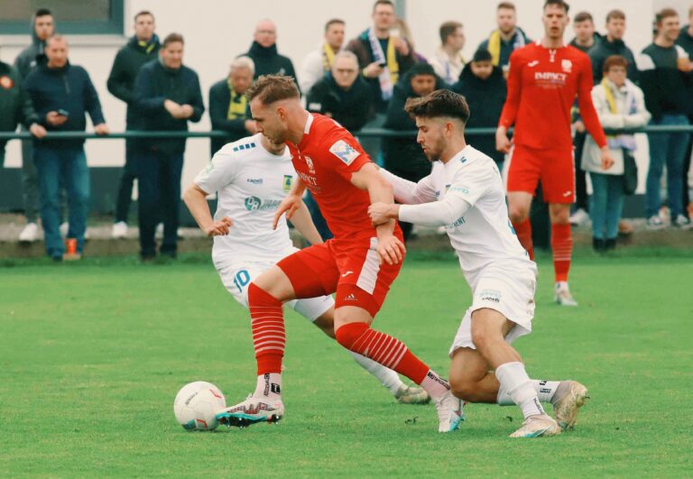 Rot Weiss Ahlen strebt Überraschung gegen den 1. FC Düren an