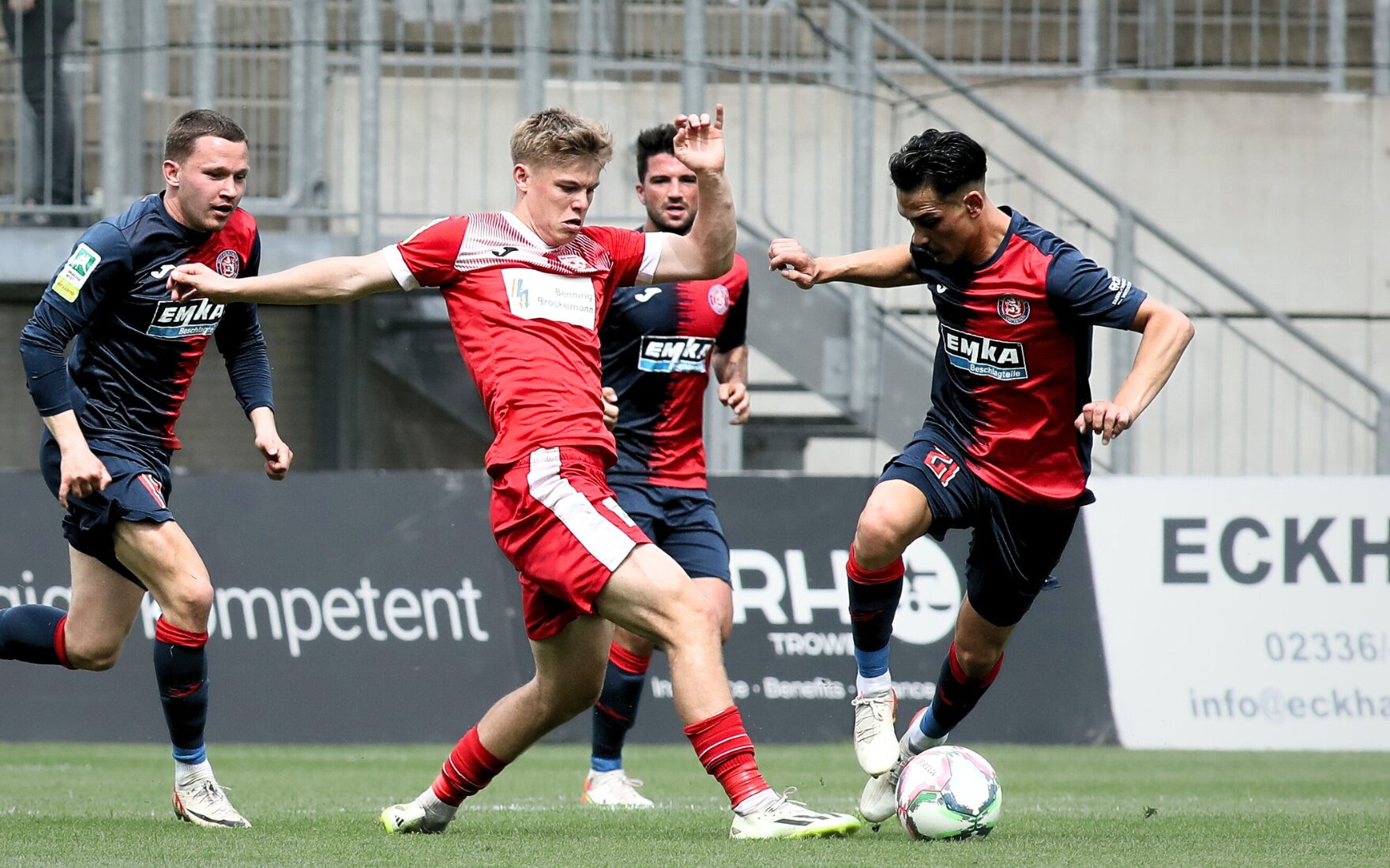 Rot Weiss Ahlen unterliegt knapp dem Wuppertaler SV mit 1:2